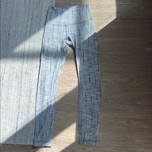 Gray Patterned High-Waisted Leggings